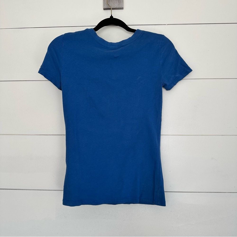 HCO Blue White Floral Flower Y2K Graphic Tee - Picture 3 of 4